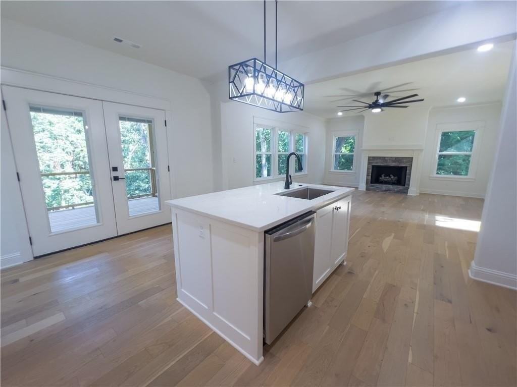 8 Rearsby Ln - Photo 4 of 23