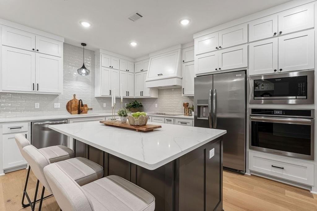 4104 W Wood St - Photo 7 of 39