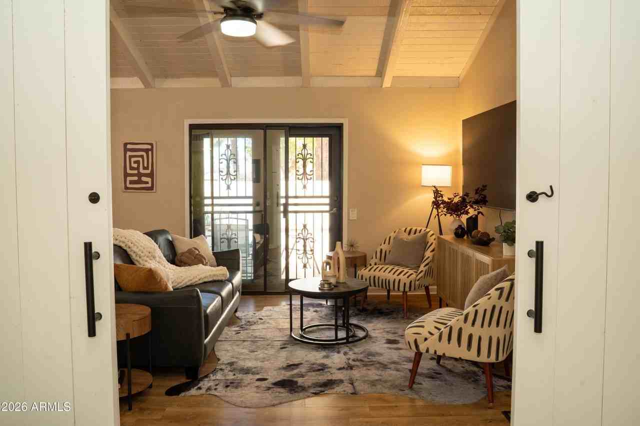 4313 N 28th St - Photo 5 of 26
