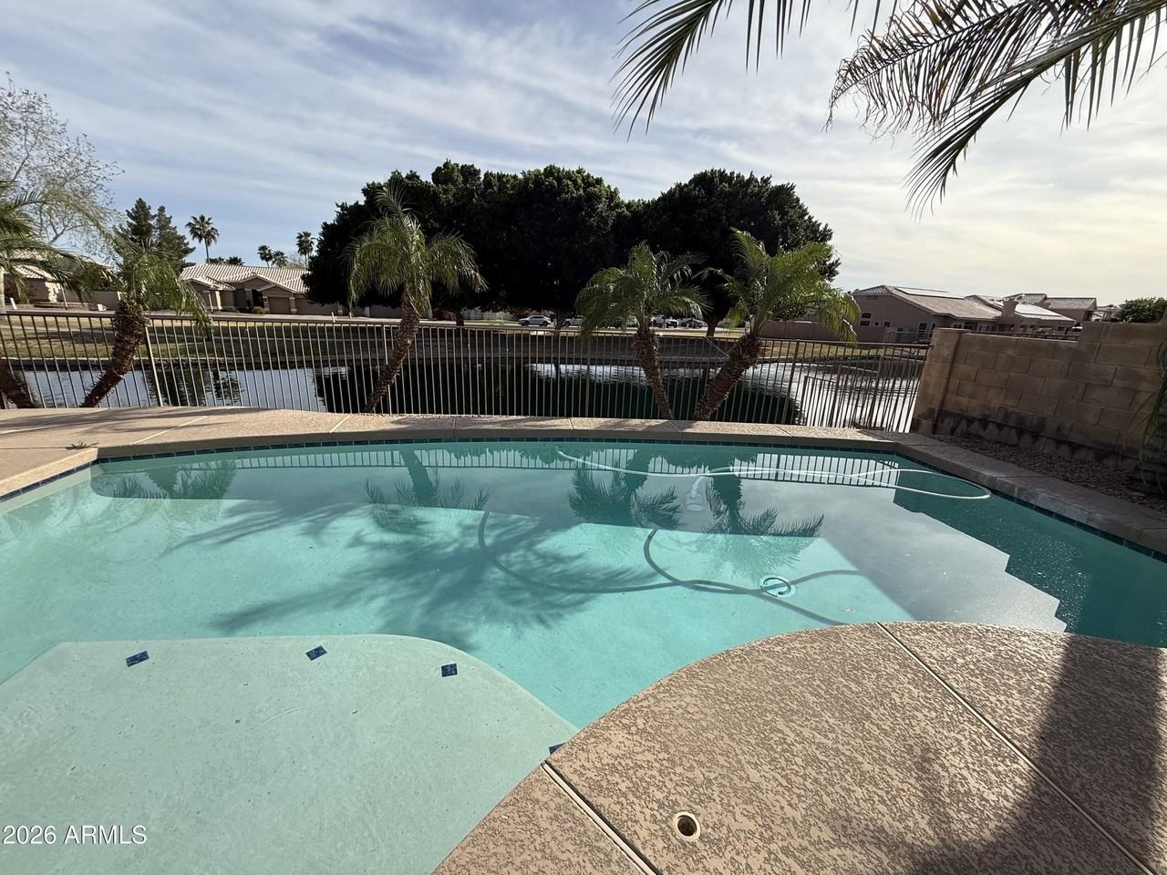 6335 W Donald Dr - Photo 4 of 18