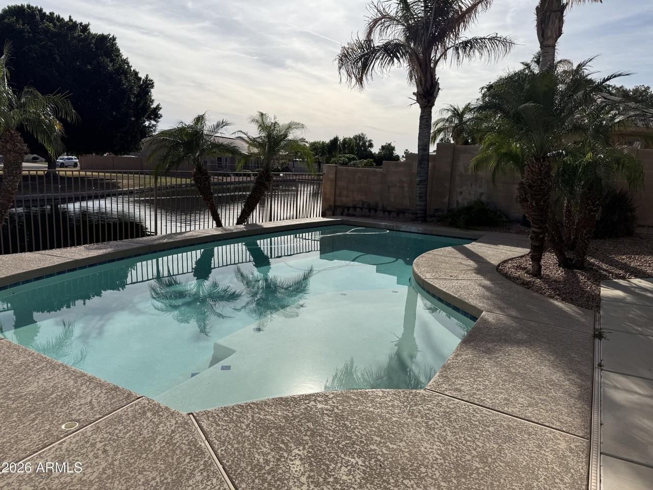 6335 W Donald Dr - Photo 5 of 18