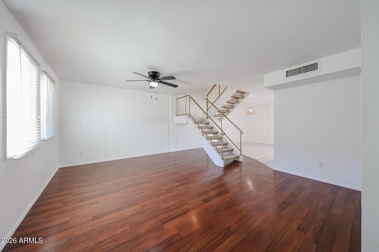 4028 N Granite Reef Rd - Photo 5 of 33