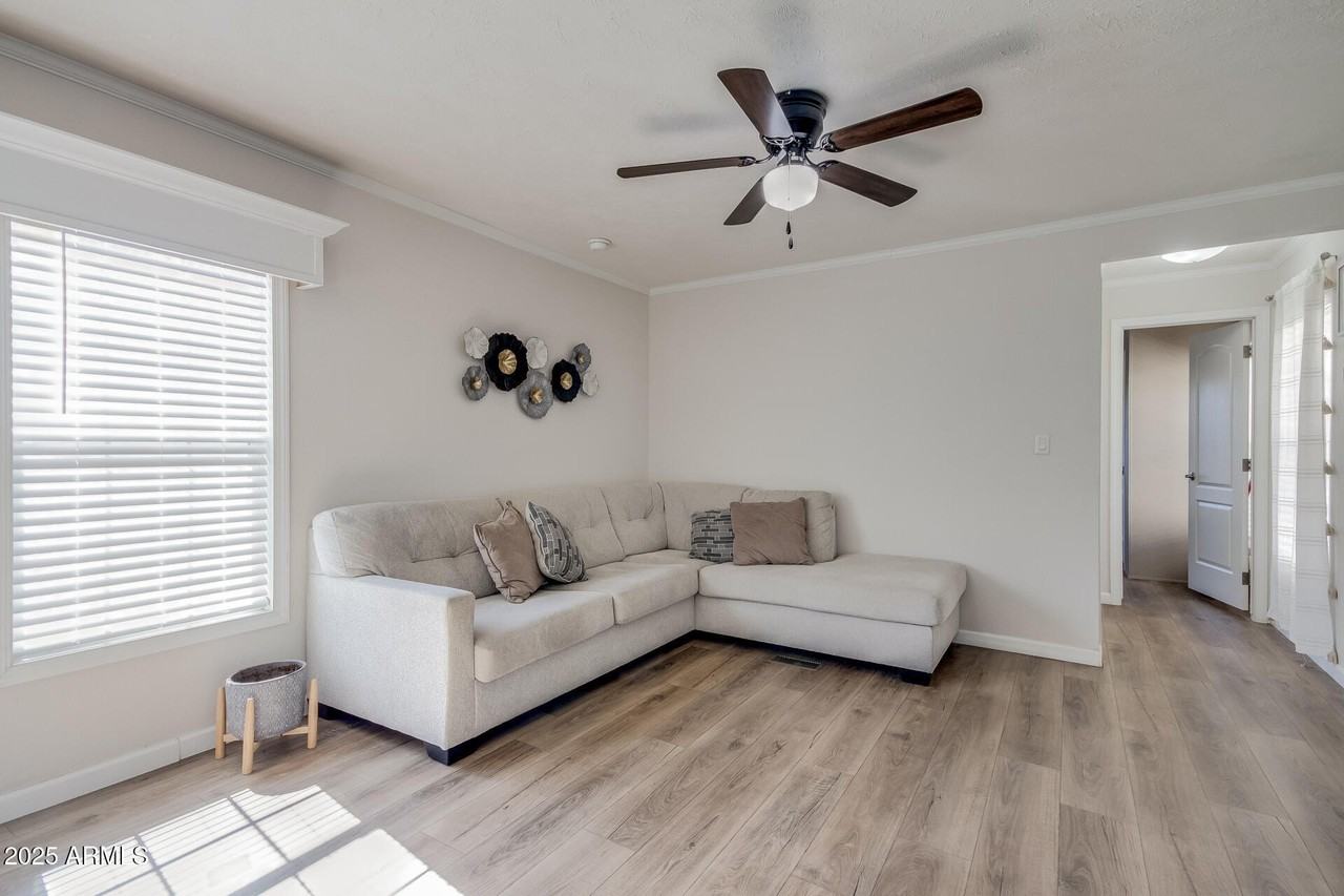 2605 W Van Buren St Lot 104 - Photo 7 of 28