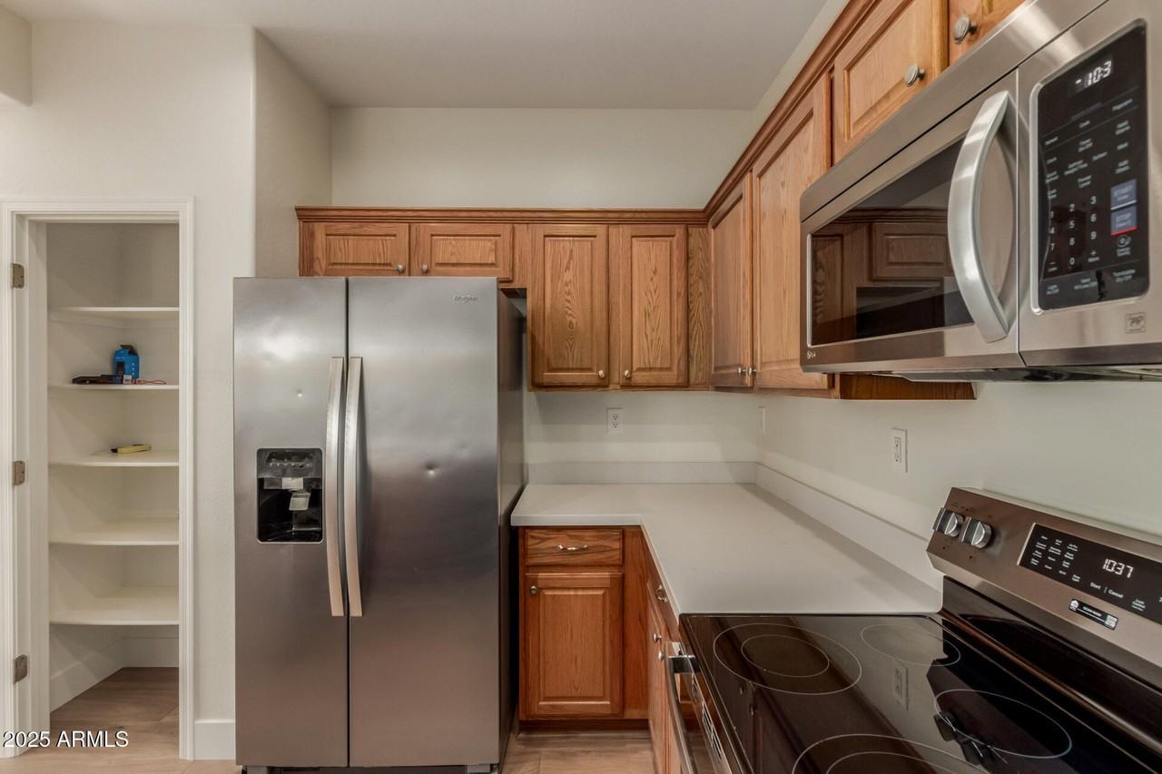 40809 N Raleigh Ct - Photo 7 of 50