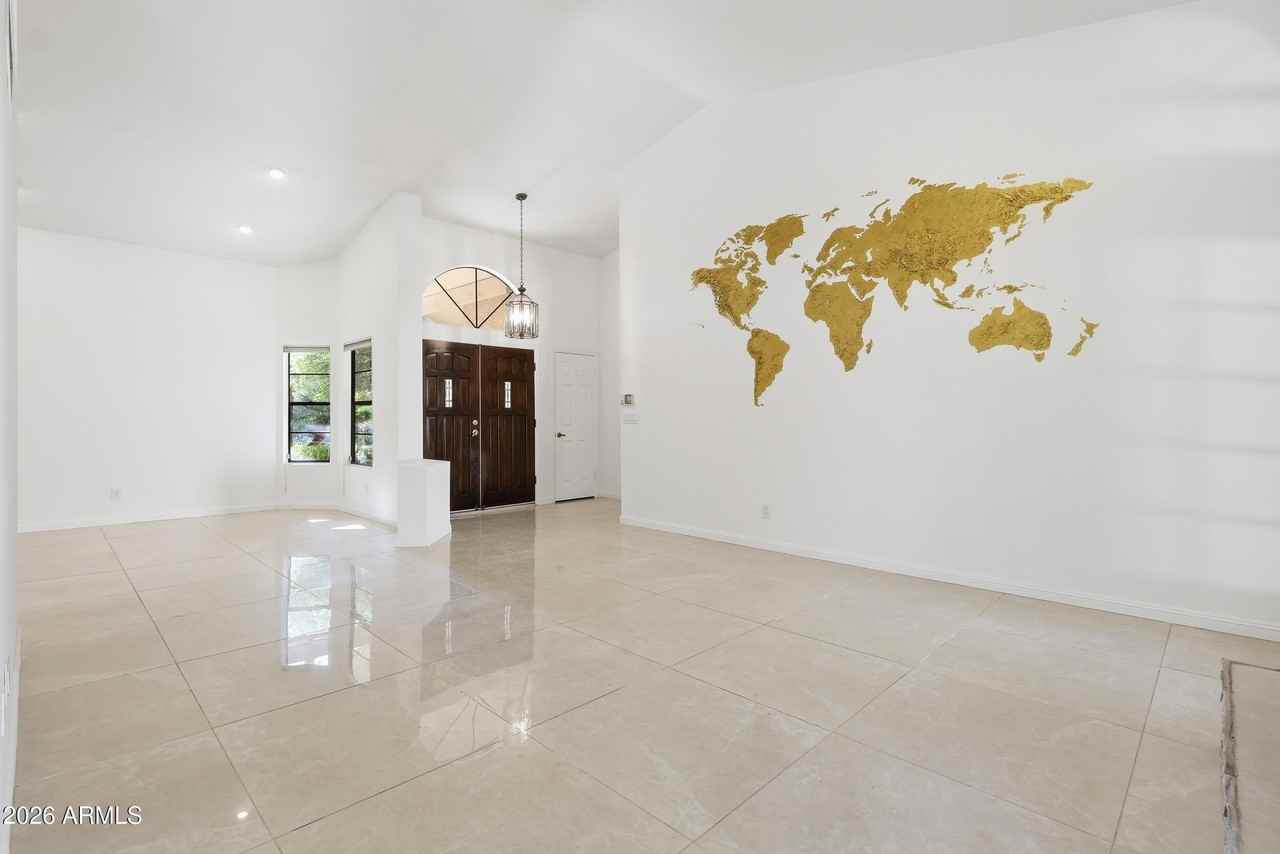 9714 E Camino Del Santo - Photo 5 of 25