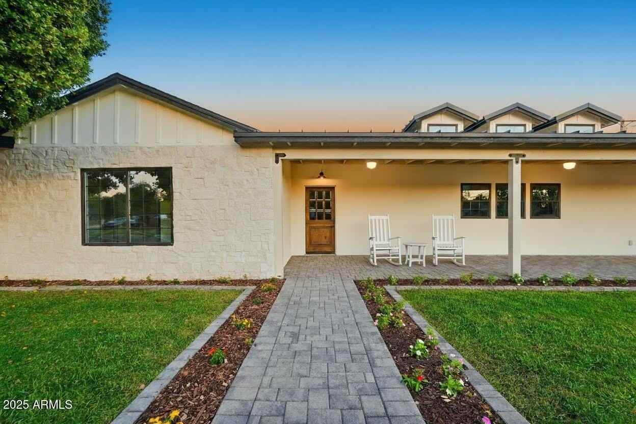 2315 N 42nd St - Photo 4 of 45