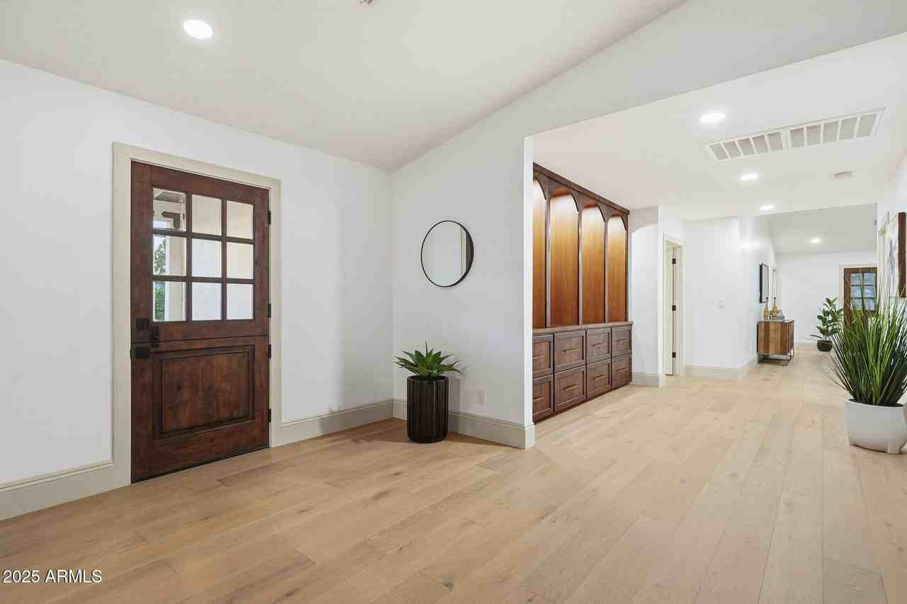 2315 N 42nd St - Photo 6 of 45