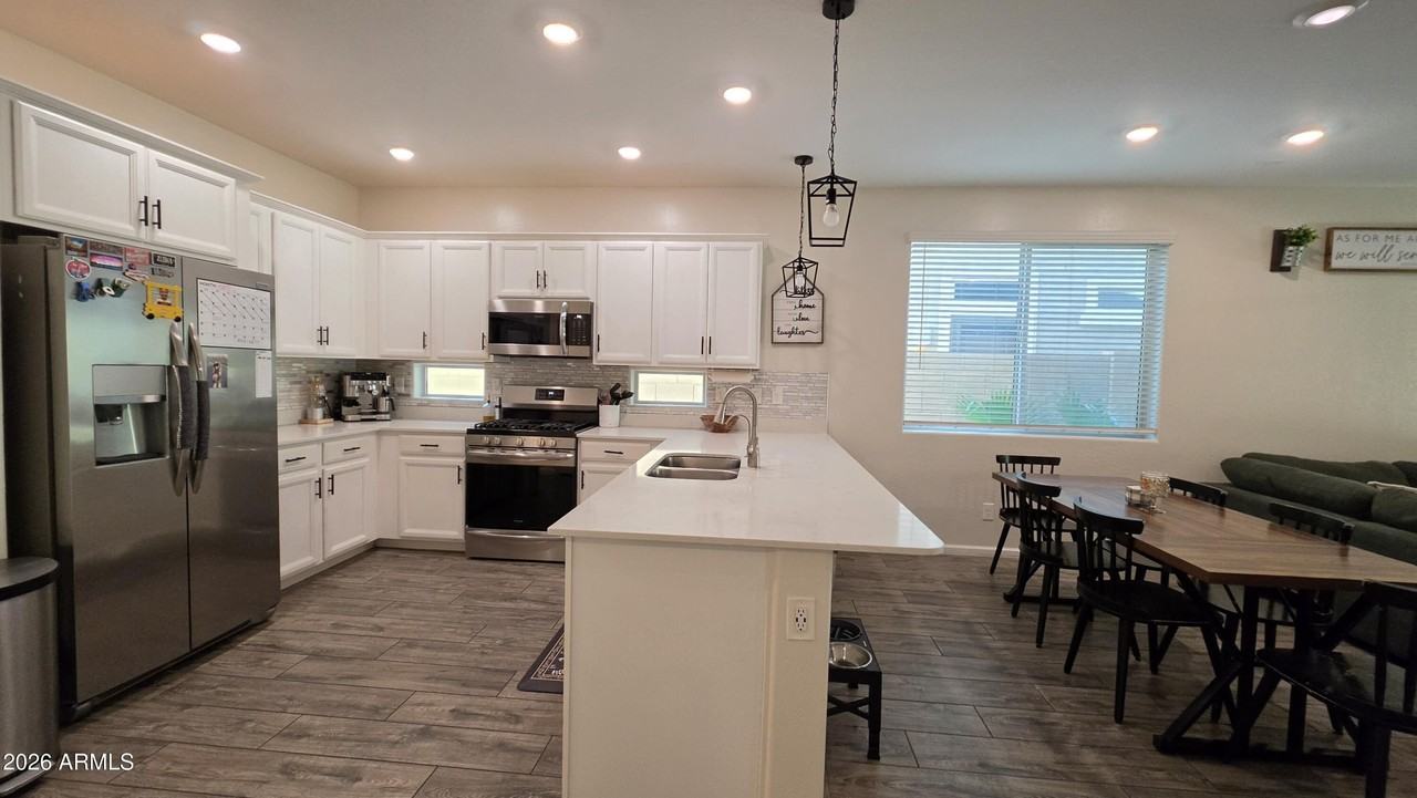 45394 W Norris Rd - Photo 3 of 23