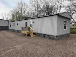 featured image of 9500 Park Ave