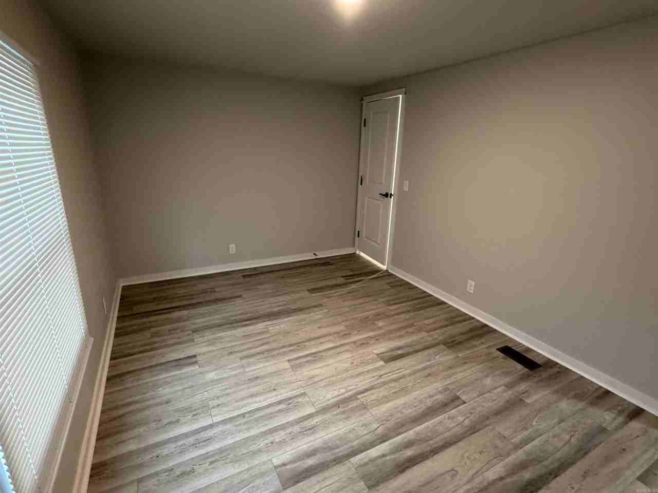 9500 Park Ave - Photo 7 of 27