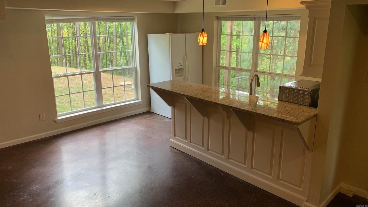 6911 Westridge Rd - Photo 4 of 15