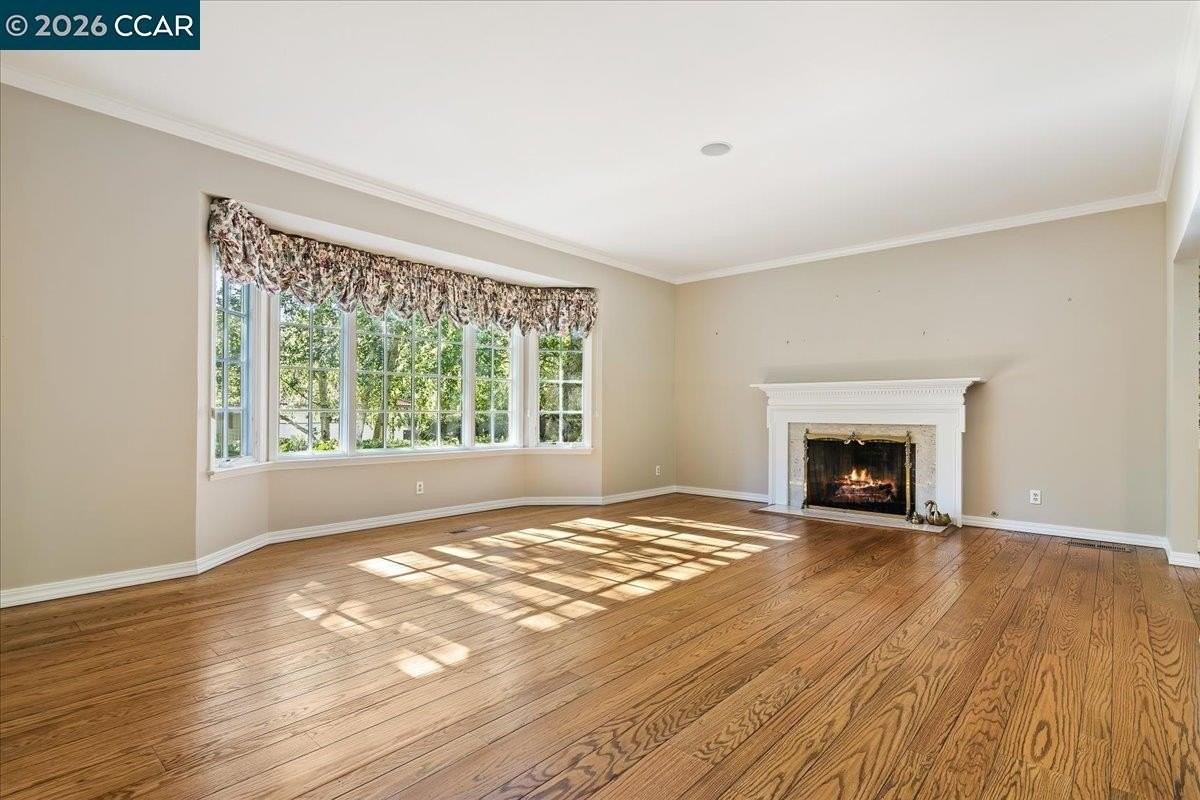 539 Dalewood Dr - Photo 5 of 30