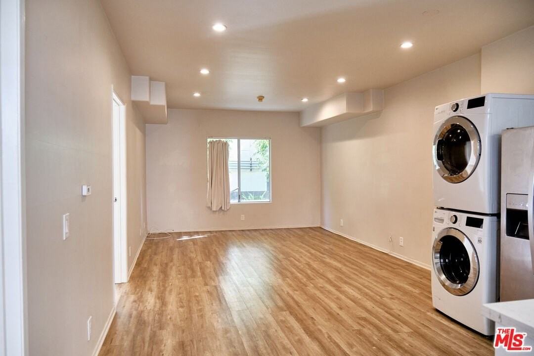 1242 9th St Unit 2a - Photo 5 of 39