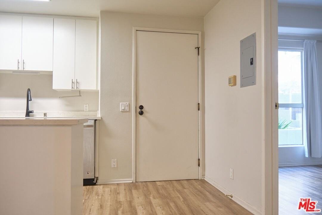 1242 9th St Unit 2a - Photo 6 of 39