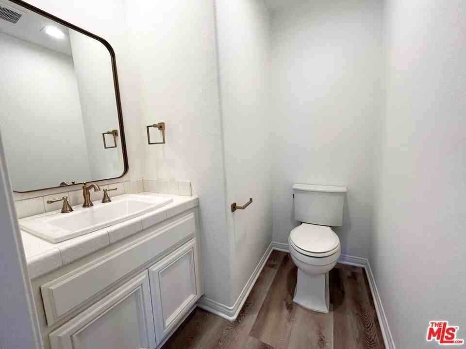 11734 Montana Ave Apt 406 - Photo 6 of 14