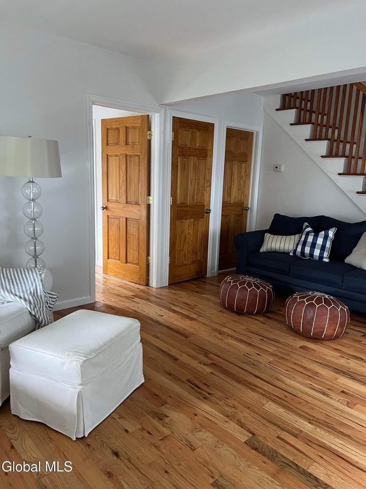 165 Lake Ave Unit 2 - Photo 5 of 17