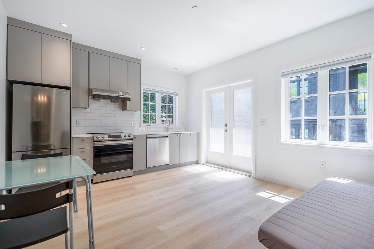 3887 15th Ave W - Photo 2 of 10