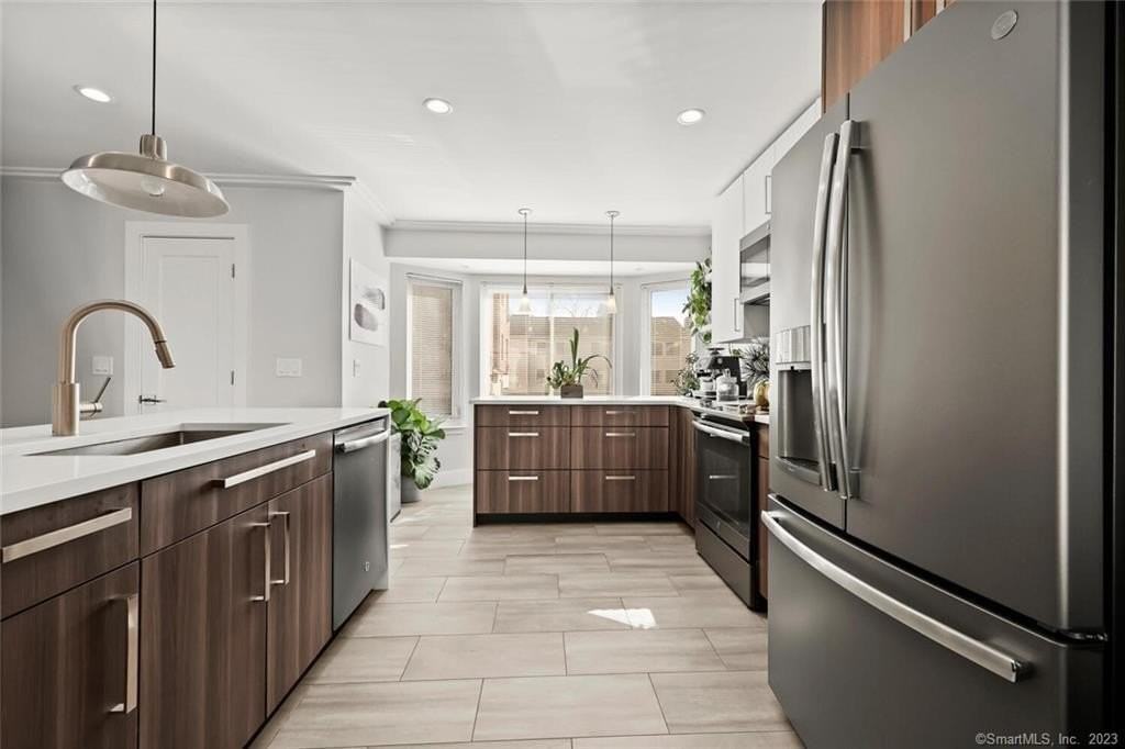 1611 Washington Blvd Apt 6 - Photo 4 of 33