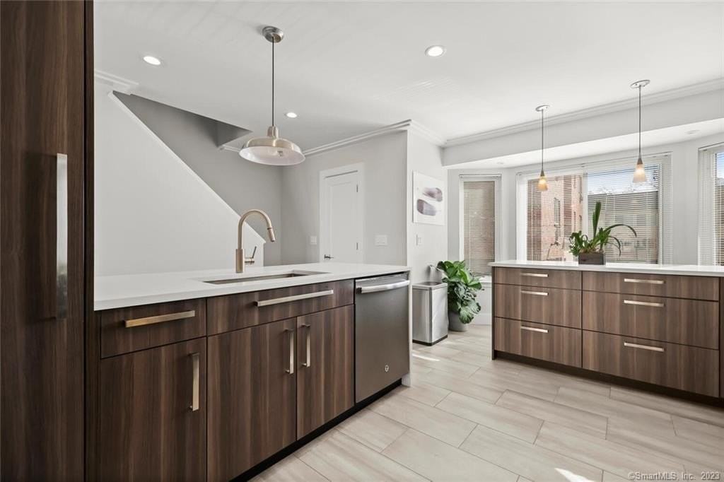 1611 Washington Blvd Apt 6 - Photo 5 of 33