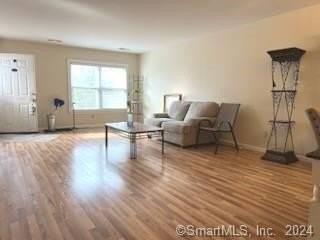 37 Greenwich Ave Apt 2-6 - Photo 2 of 17