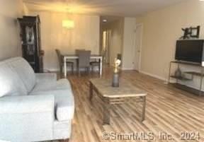 37 Greenwich Ave Apt 2-6 - Photo 4 of 17