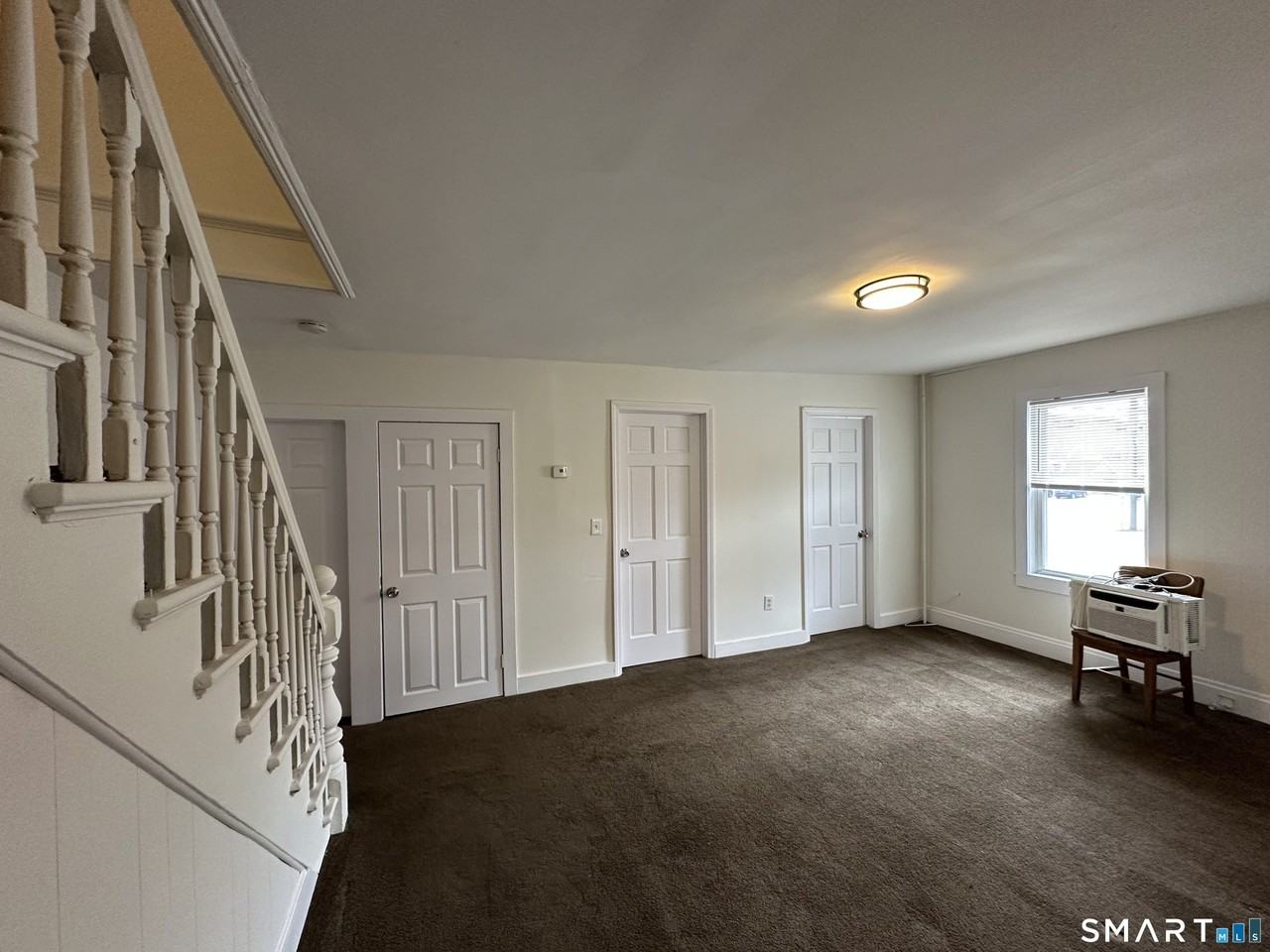 162 Norwich Ave Unit 1 - Photo 6 of 21