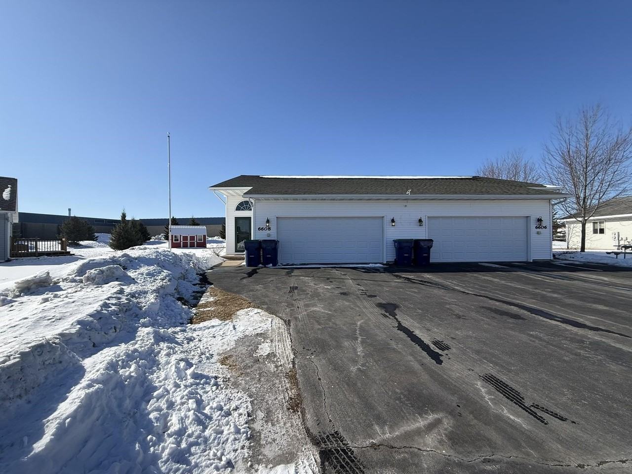 6608 Randylyn St - Photo 2 of 18