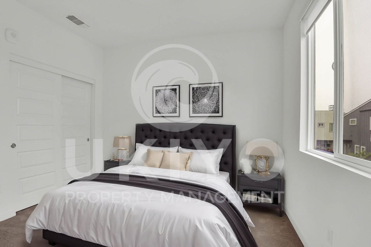 1776 Boxcar Cir #1 - Photo 3 of 50