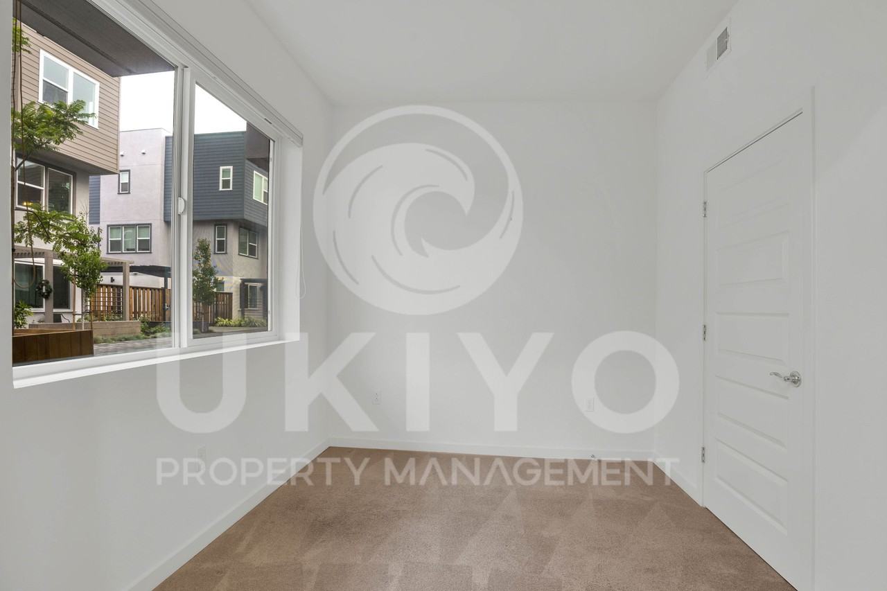 1776 Boxcar Cir #1 - Photo 6 of 50