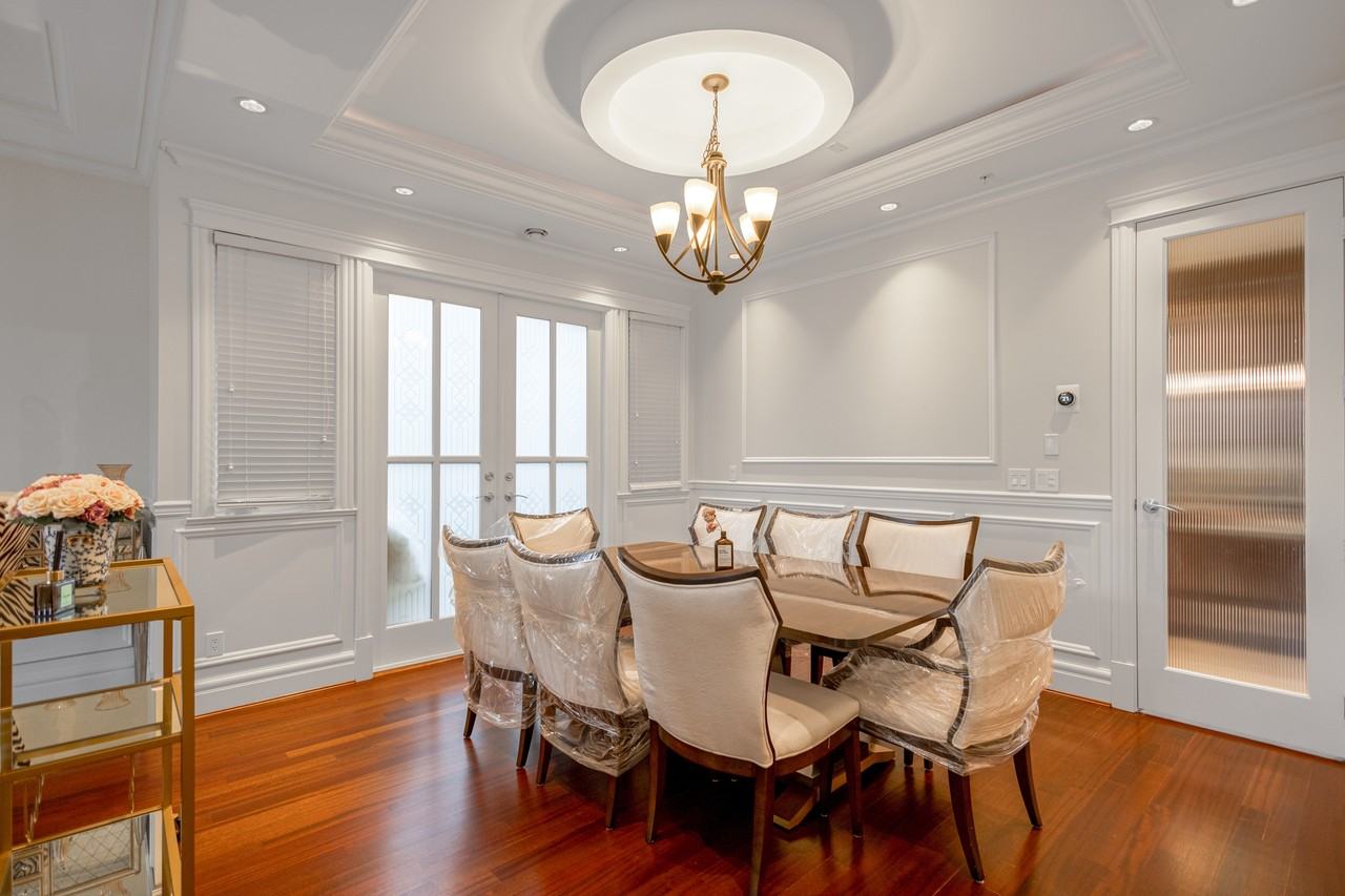 2365 21st Ave W #1 - Photo 5 of 33