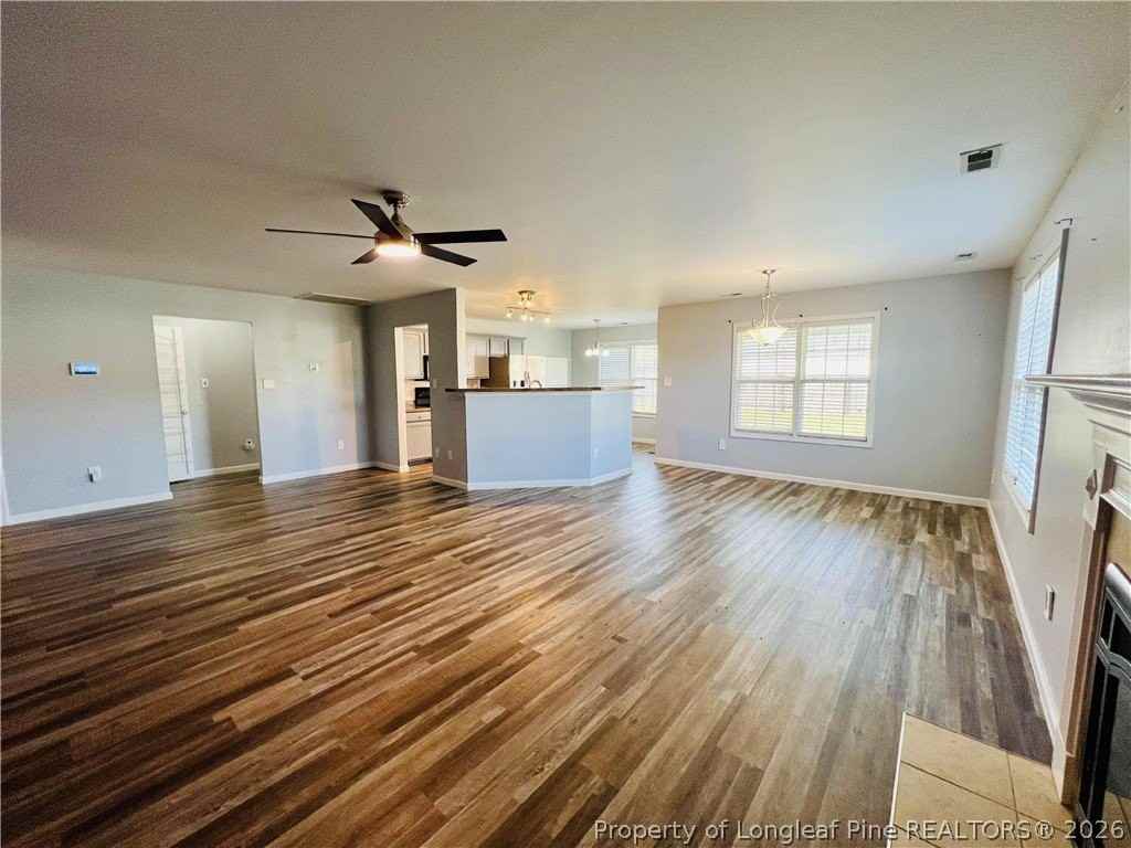 641 Hogart St - Photo 5 of 19