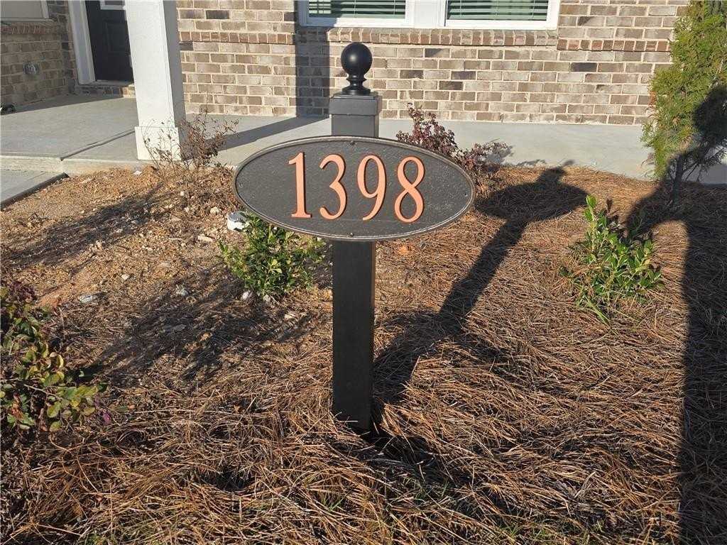 1398 High Falls Ln - Photo 2 of 39