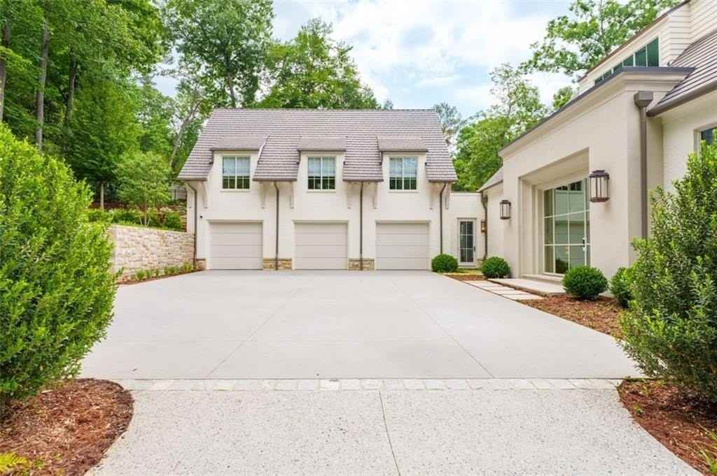 365 Valley Rd Nw - Photo 4 of 50