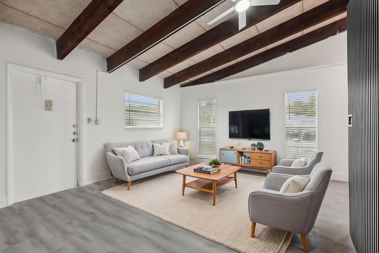 Azure Villas Apartments - Photo 2 of 25