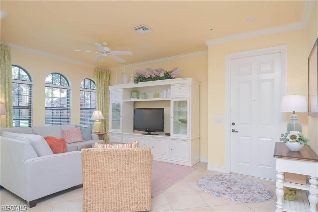 11945 Alegria St Apt 906 - Photo 6 of 40