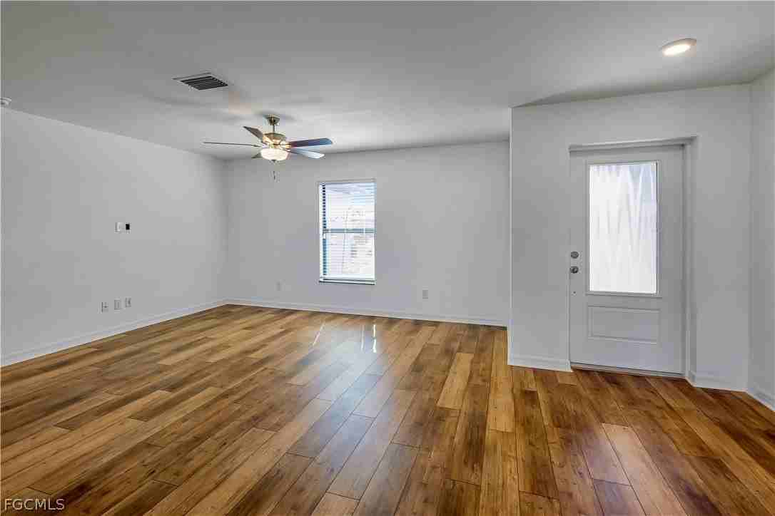 185 Yager Cir - Photo 7 of 35