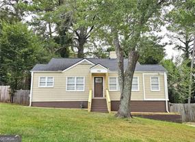 1752 Parkhill Dr - Photo 1 of 1