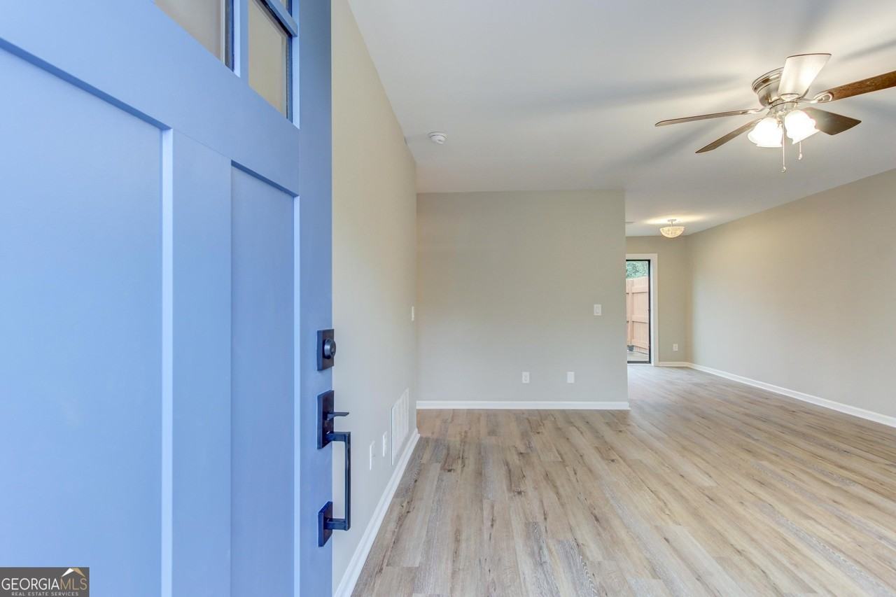 48 Clark St Unit 48 - Photo 3 of 33