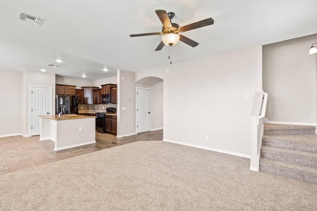 12664 Azulejos St - Photo 5 of 36