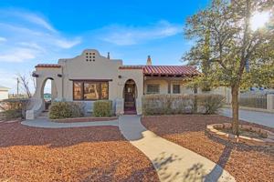 featured image of 2708 Richmond Ave Unit A