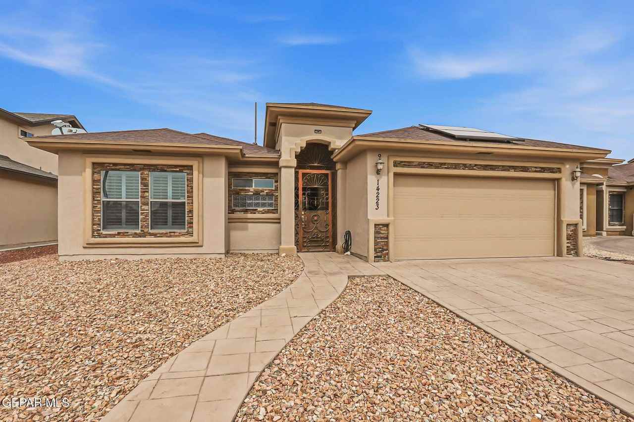 14223 Craggy Rock Ave - Photo 3 of 35