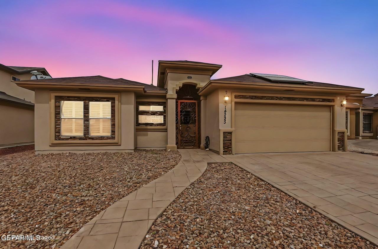 14223 Craggy Rock Ave - Photo 4 of 35