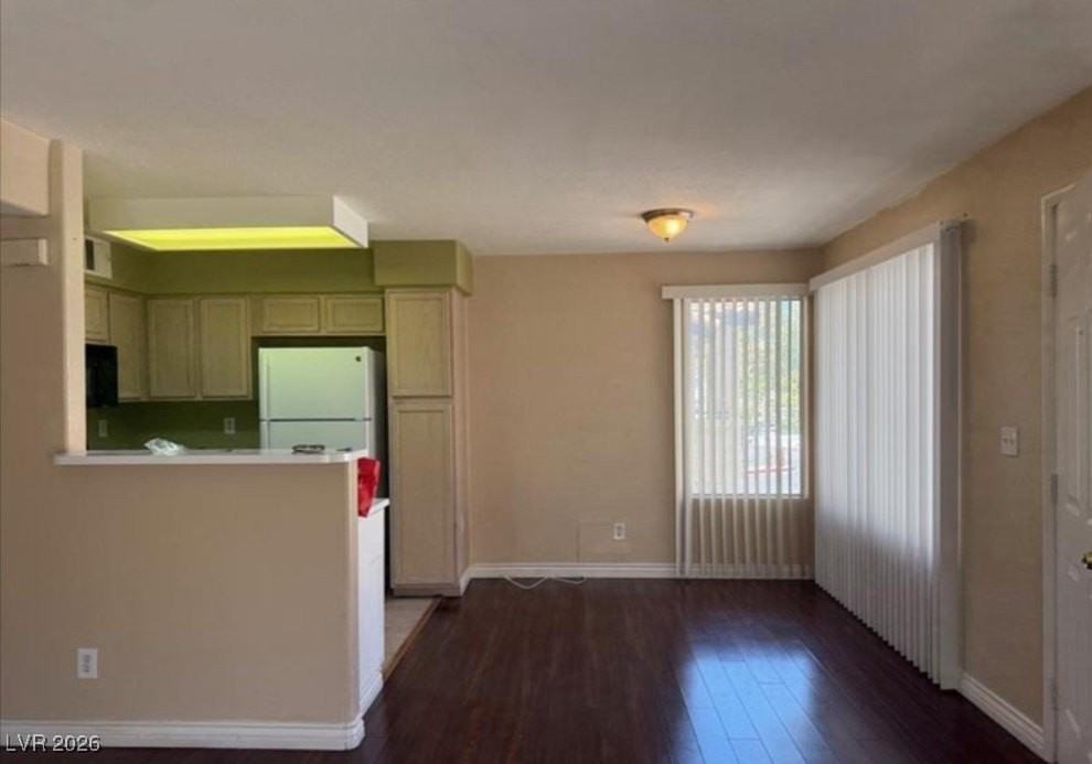 3066 Tarpon Dr #203 - Photo 4 of 15