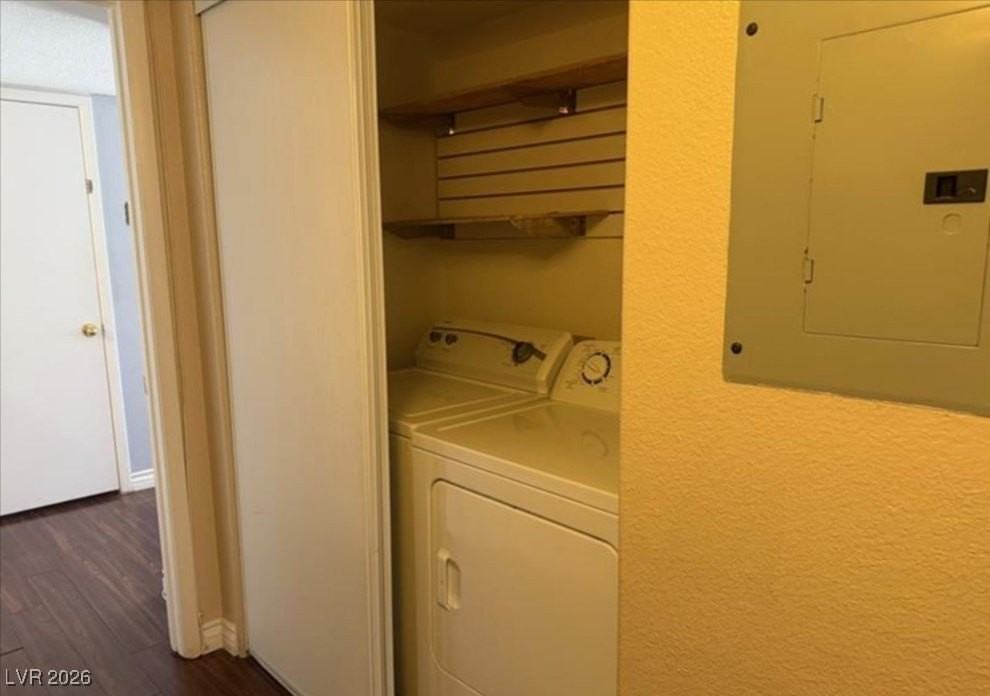 3066 Tarpon Dr #203 - Photo 6 of 15