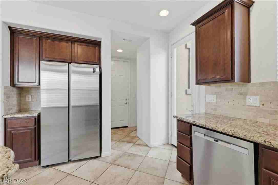 11233 Corsica Mist Ave - Photo 7 of 22