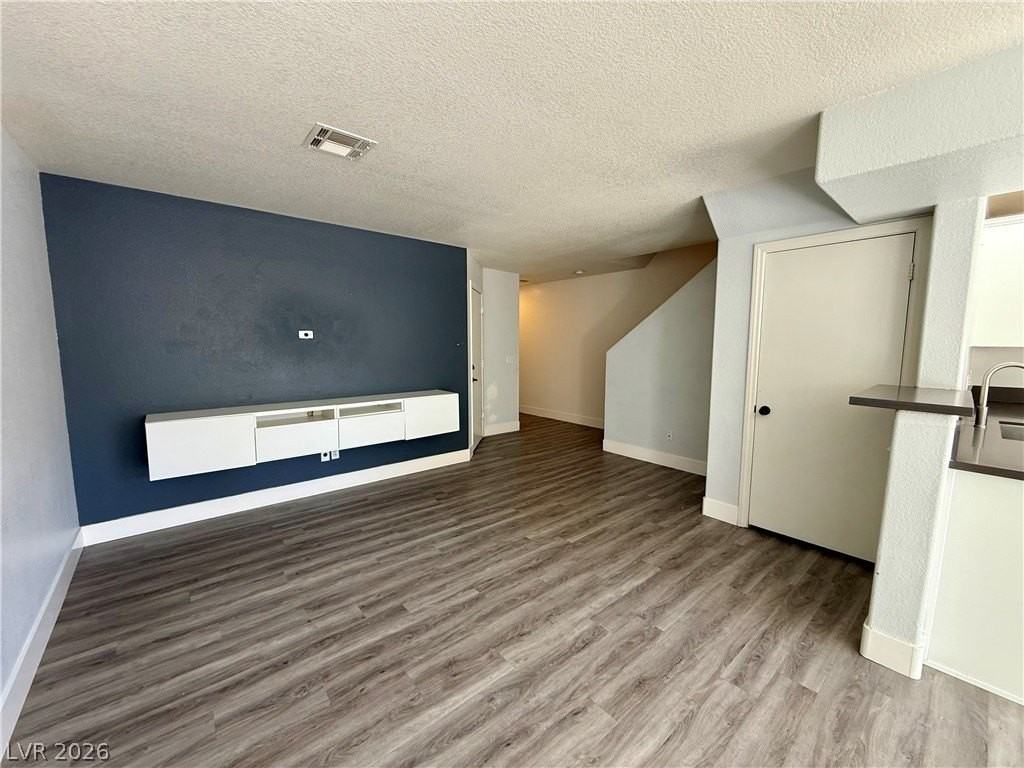 3305 Cheyenne Gardens Way - Photo 7 of 25