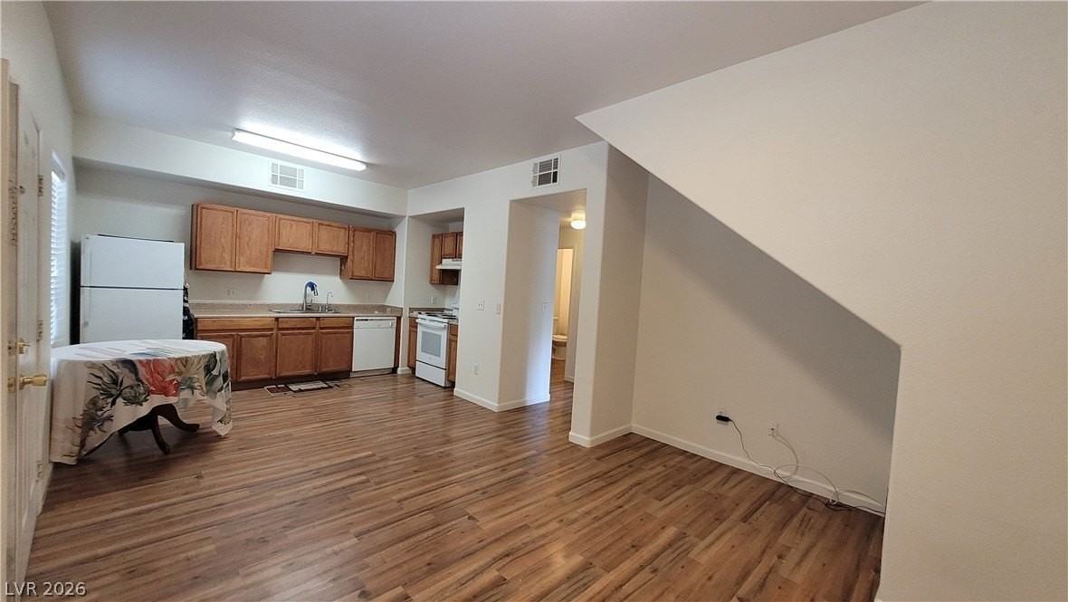 2151 Hussium Hills St #104 - Photo 4 of 14