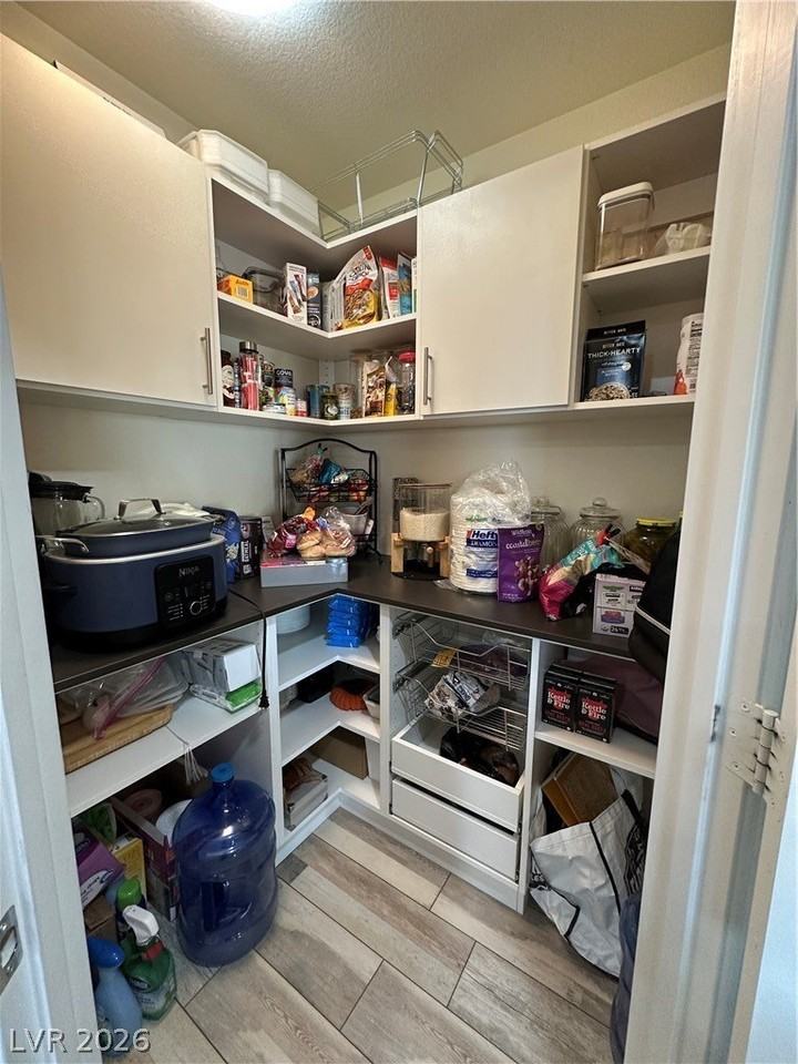 7758 Meng Ct - Photo 7 of 26