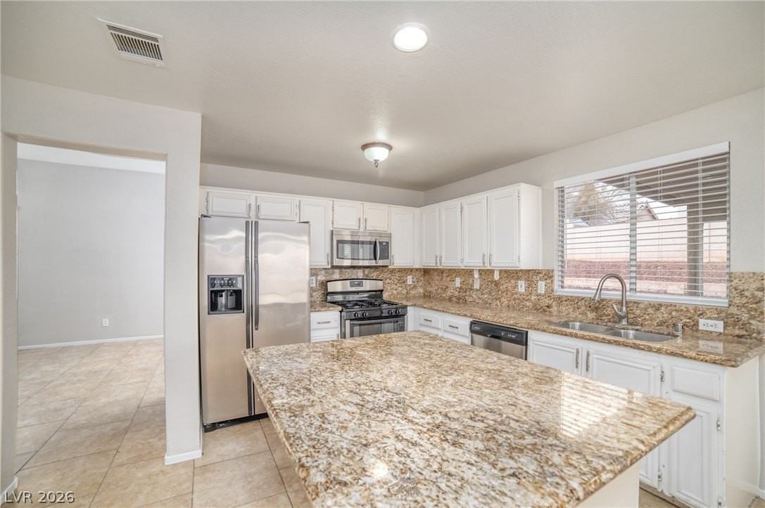 1825 Battle Born Dr - Photo 6 of 23