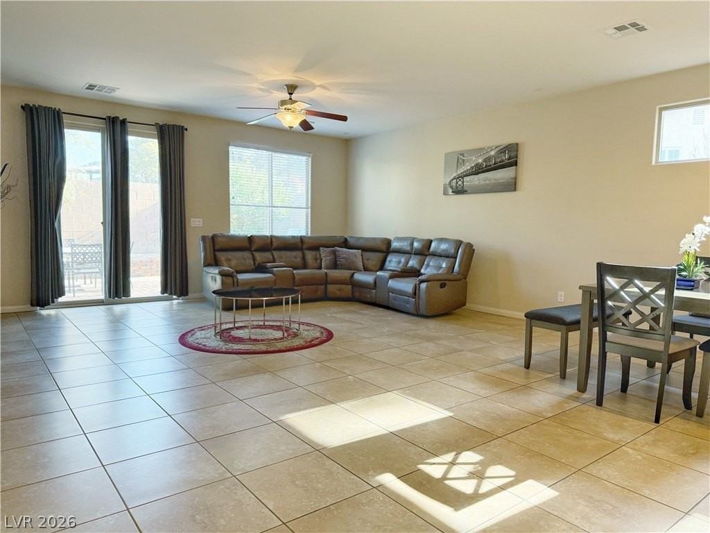 3548 E Tompkins Ave - Photo 3 of 50